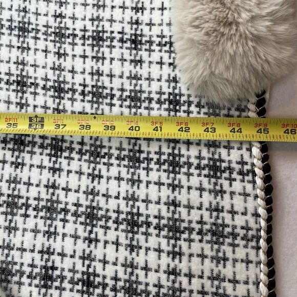 NWOT R Fashion Apparels Plaid Print Faux Fur Cape Rope Trim Party Old Money-L - Picture 6 of 9